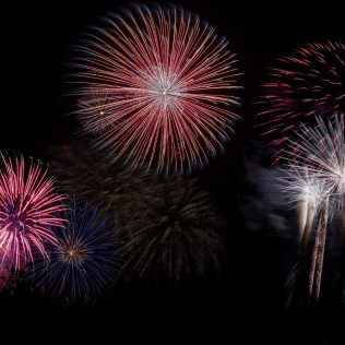 new years celebrations in iceland