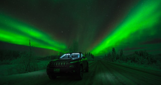 5 best places to see the Northern Lights in Iceland with car