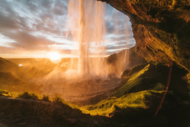 Seljalandsfoss iceland 