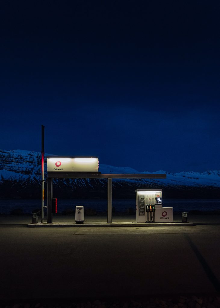 fill up your rental car in Iceland when you can