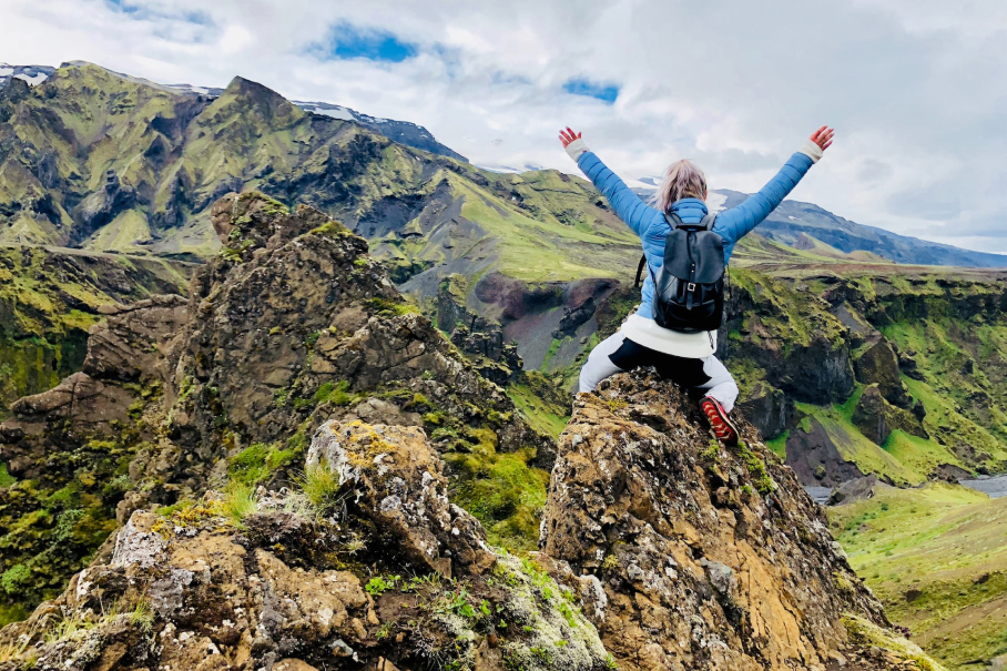 best guide to hiking in canyons Iceland