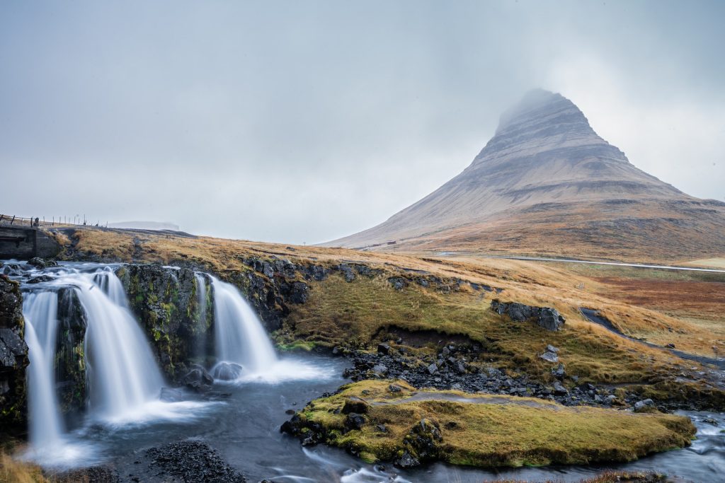 iceland average travel cost