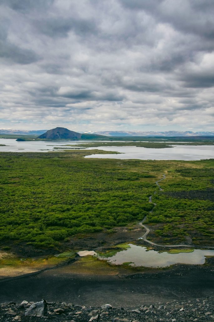 lake Myvatn is located in the north Iceland