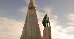 7 Best Free Things to Do in Iceland: how to travel cheap