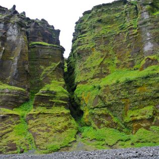 The Stakkholtsgjá Canyon is a lesser-known canyon located in south Icelandic highland