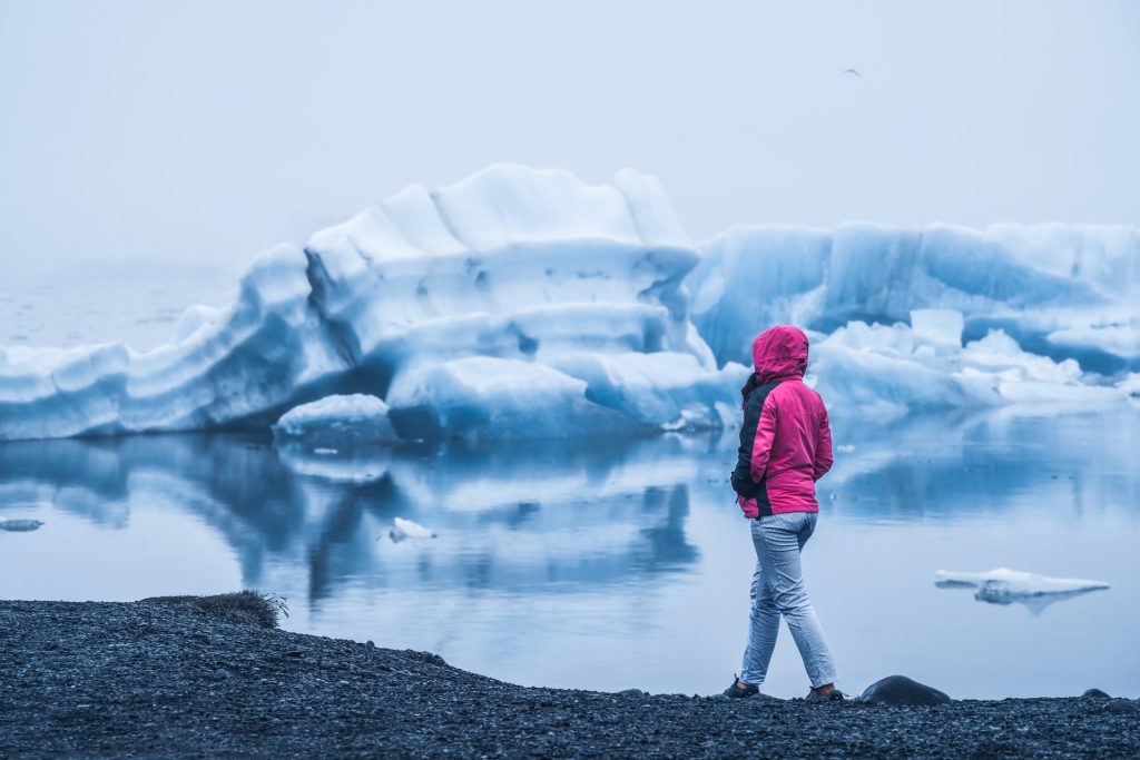 Visit the south coast Iceland attraction Jokulsarlon alone