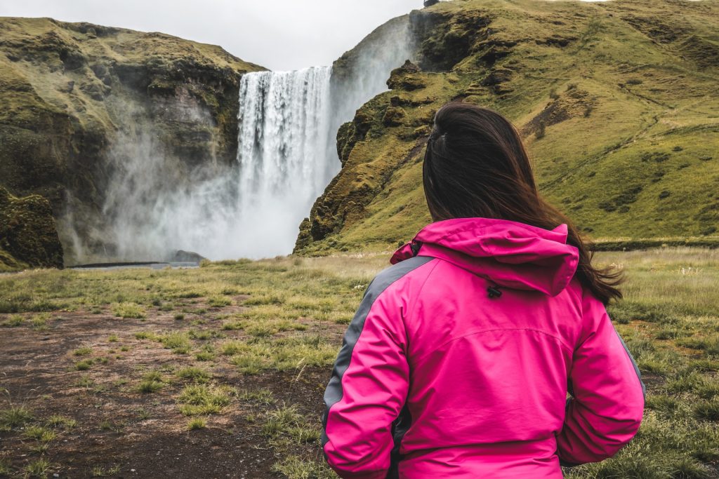 iceland average travel cost