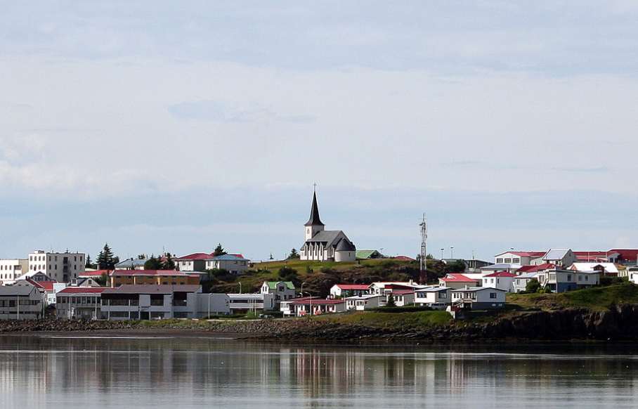 A guide to town in the West Borgarnes Iceland