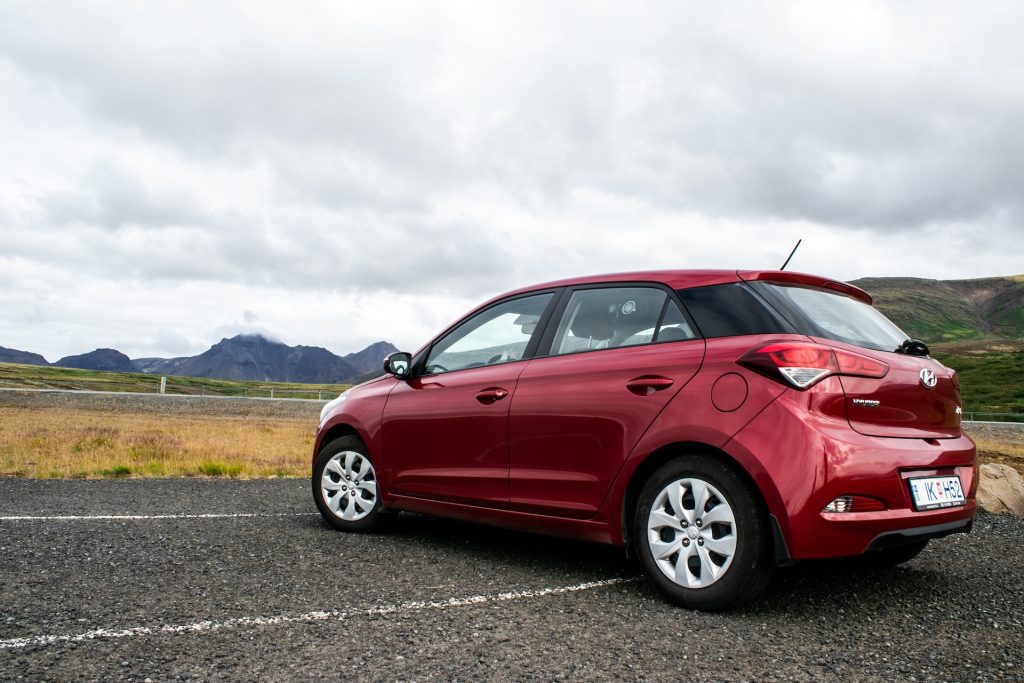 rent a cheap small car in Iceland 