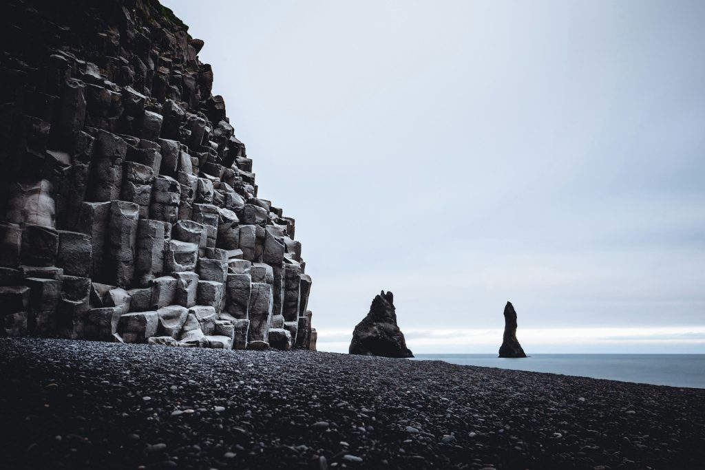 how to visit Reynisfjara beach in Iceland